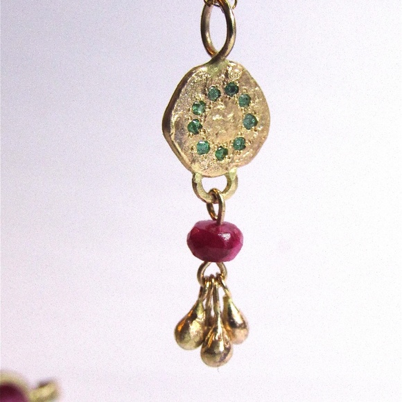 Gold necklace. - Picture 4 of 8